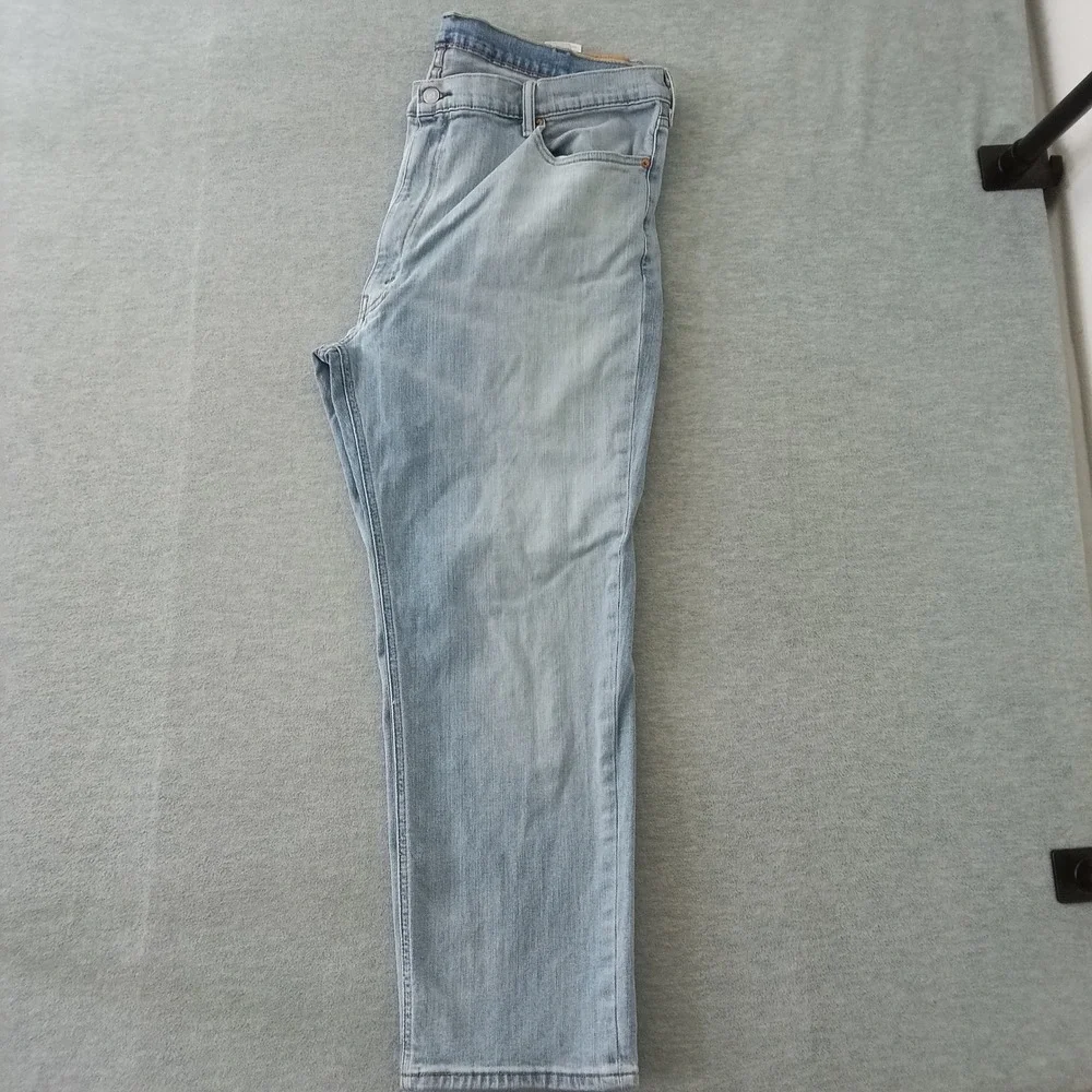 Levis 541 Athletic Taper Jeans Light Wash Blue Mens W42 L30 Denim Pants